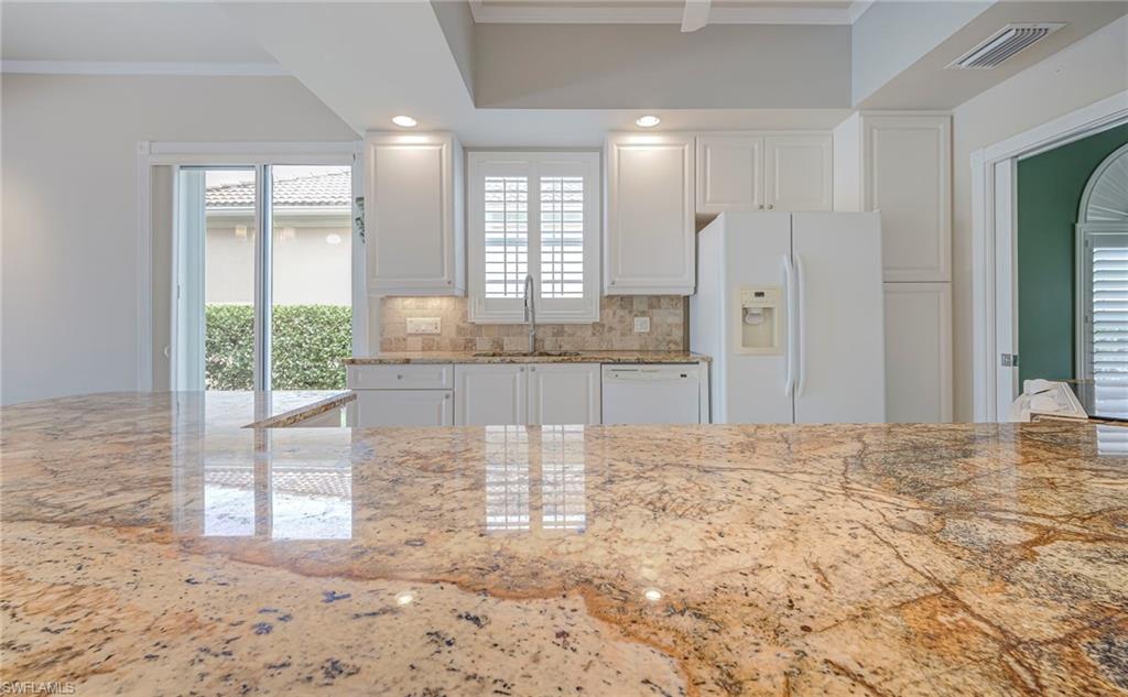 5484 Katia CT photo 13