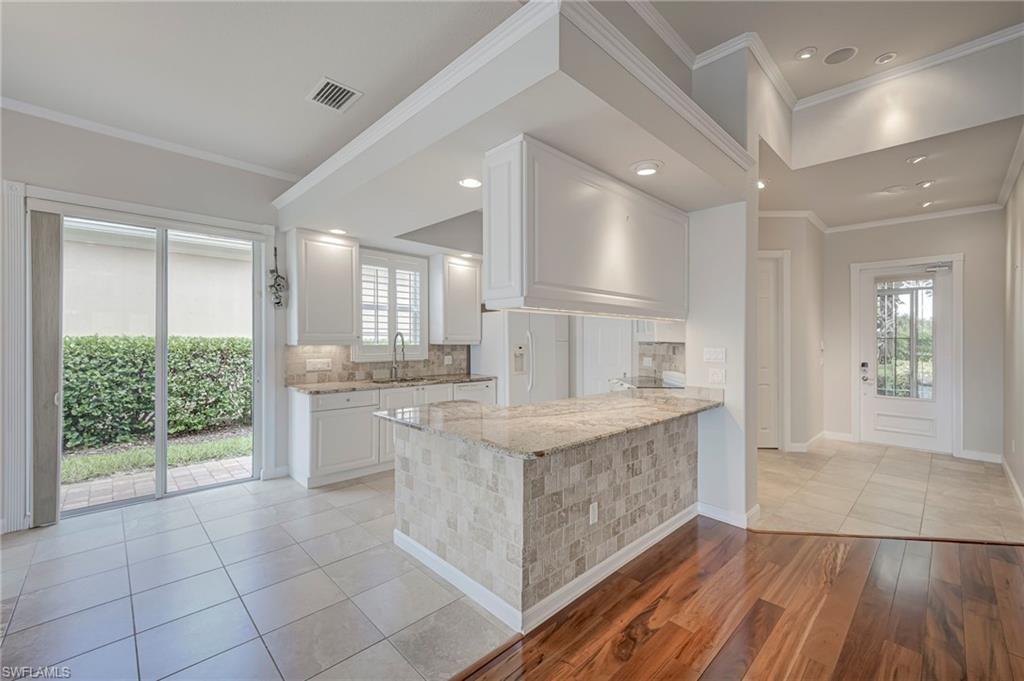 5484 Katia CT photo 11