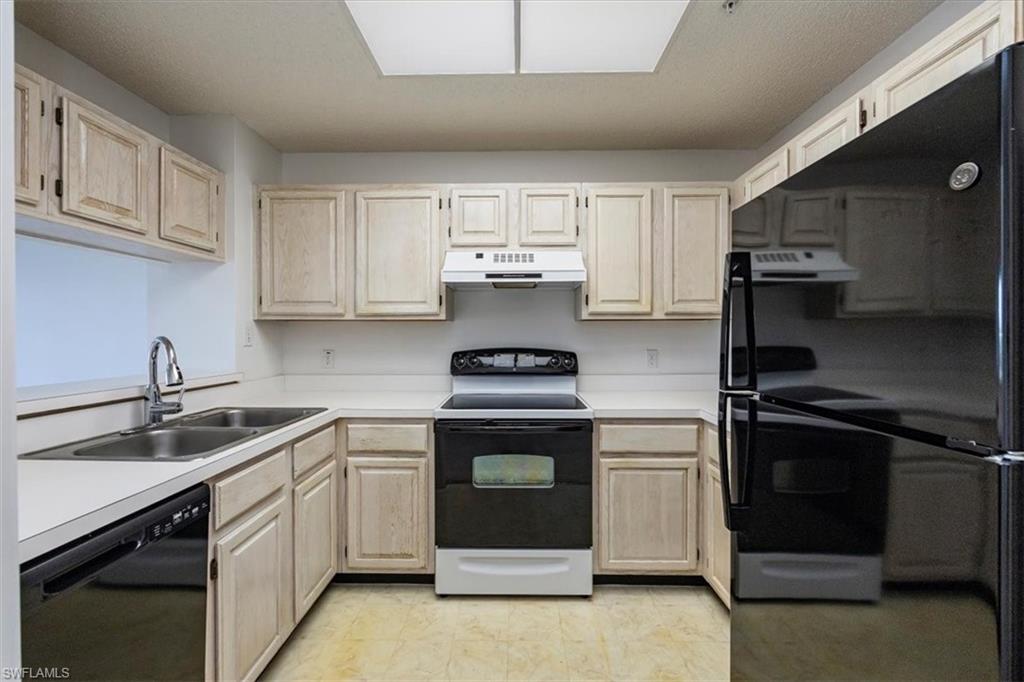 900 Arbor Lake DR 9-307 photo 9
