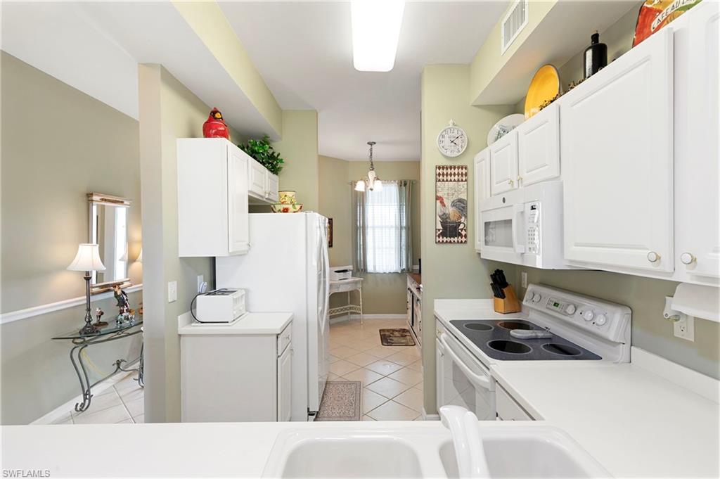 3935 Loblolly Bay DR 303 photo 12