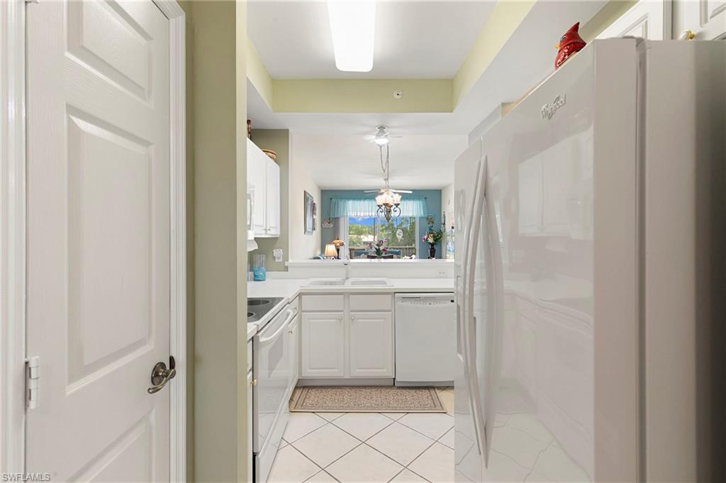 3935 Loblolly Bay DR 303 photo 10