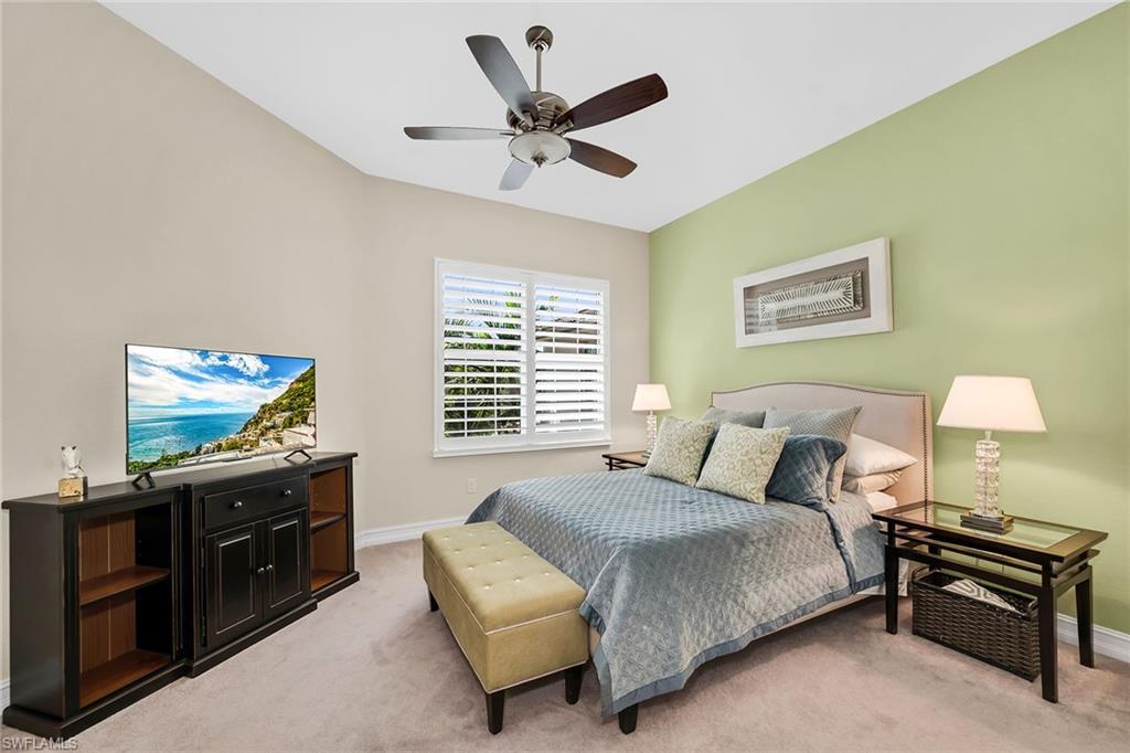 7825 Hawthorne DR 2104 photo 26