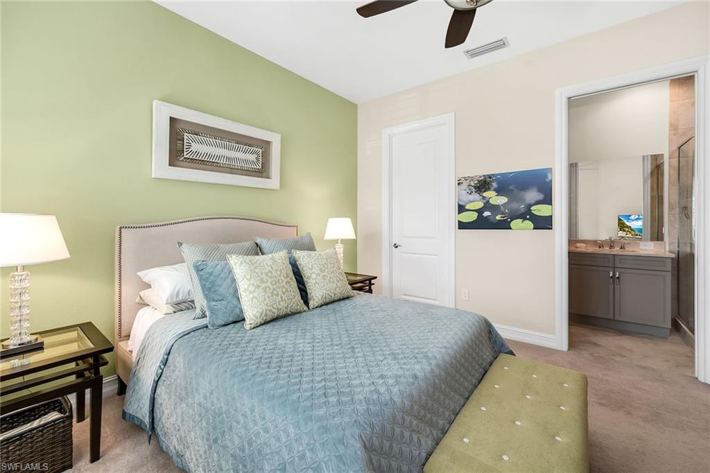 7825 Hawthorne DR 2104 photo 25