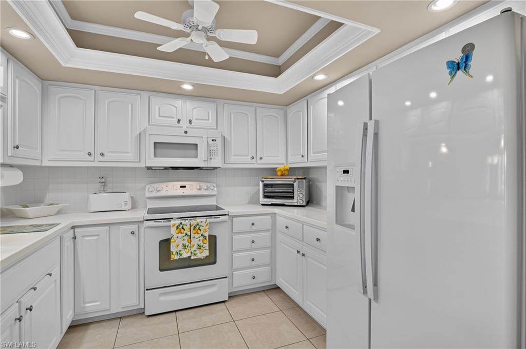 4025 19th PL 209 photo 27