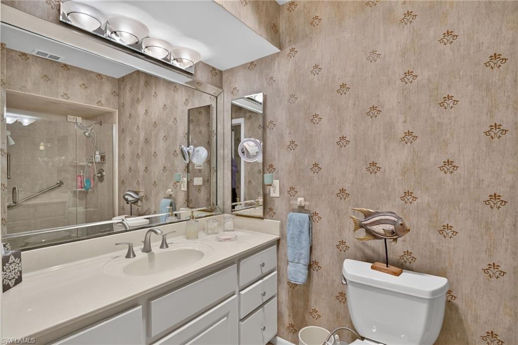 4025 19th PL 209 photo 34