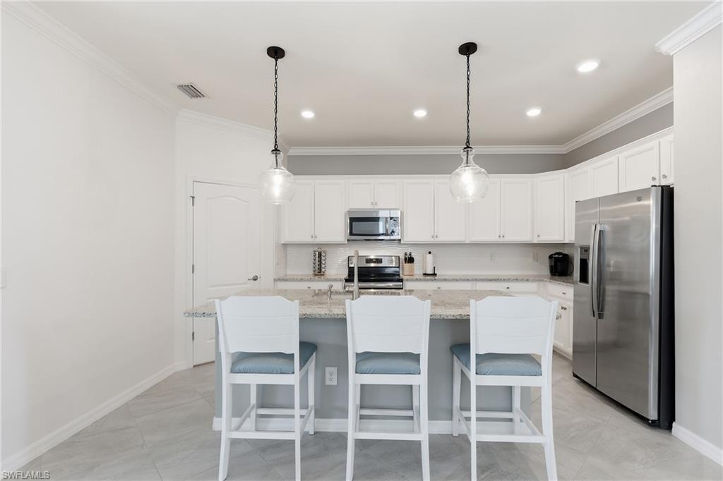 19524 Utopia LN photo 9