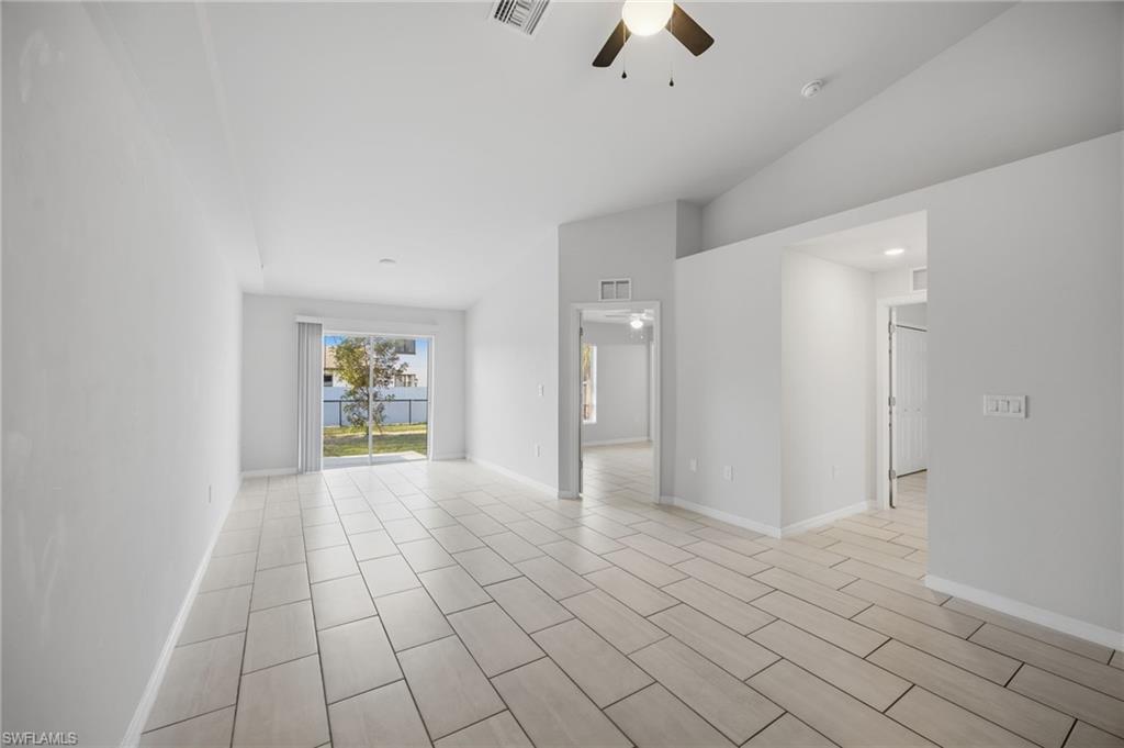 1426/1428 Cape Coral PKWY W photo 12