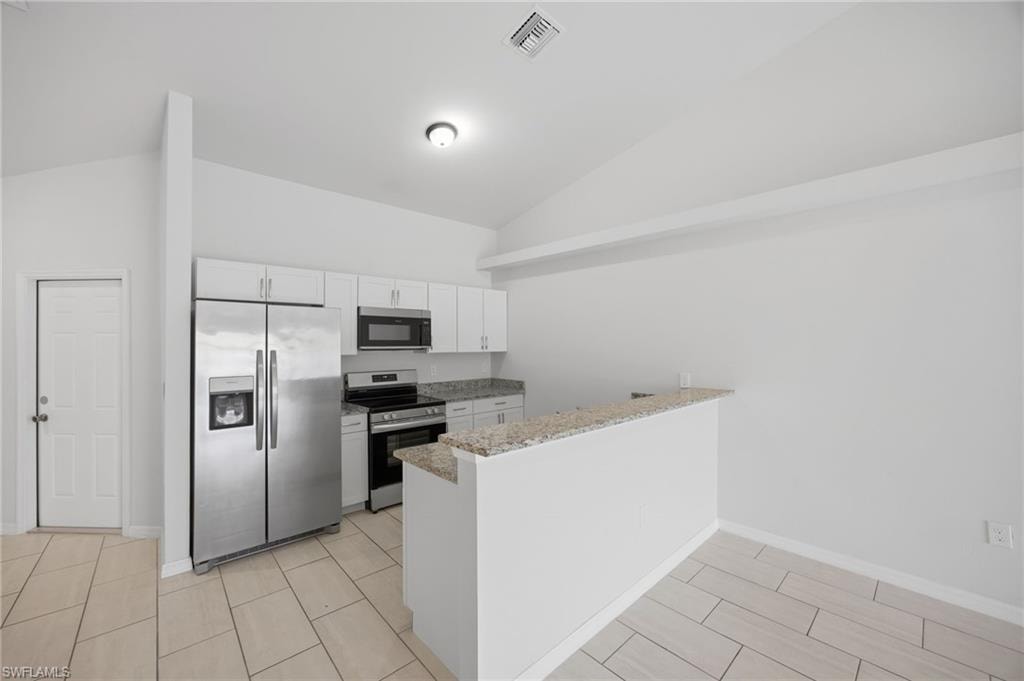 1426/1428 Cape Coral PKWY W photo 10