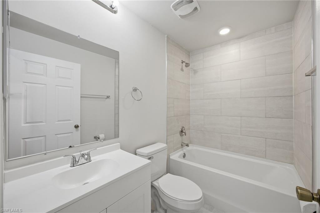 1426/1428 Cape Coral PKWY W photo 33