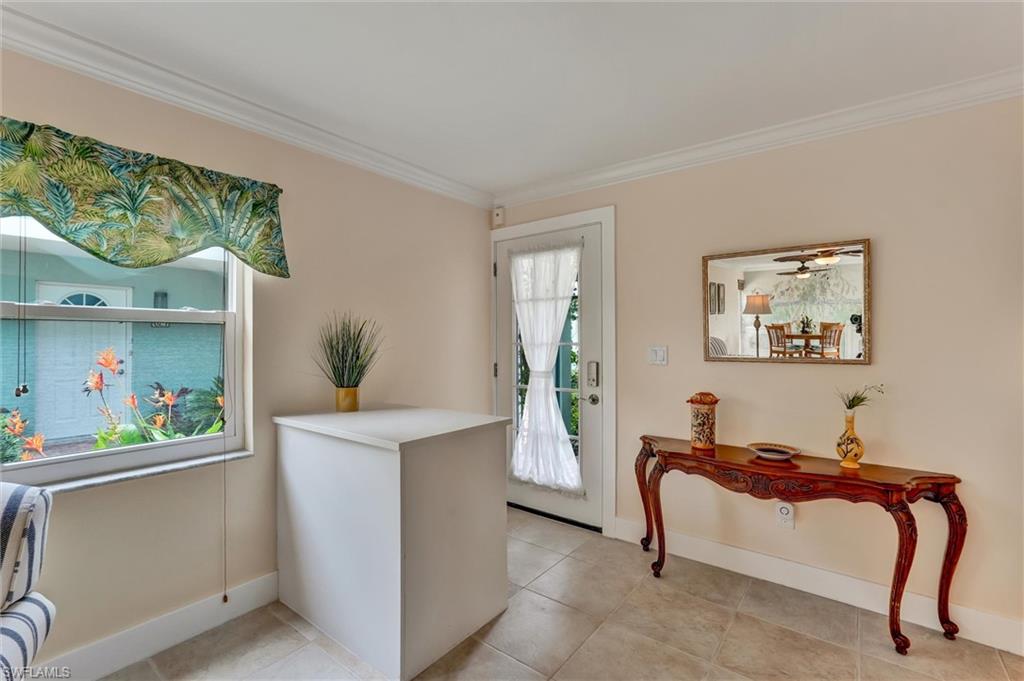 Entry door with small island