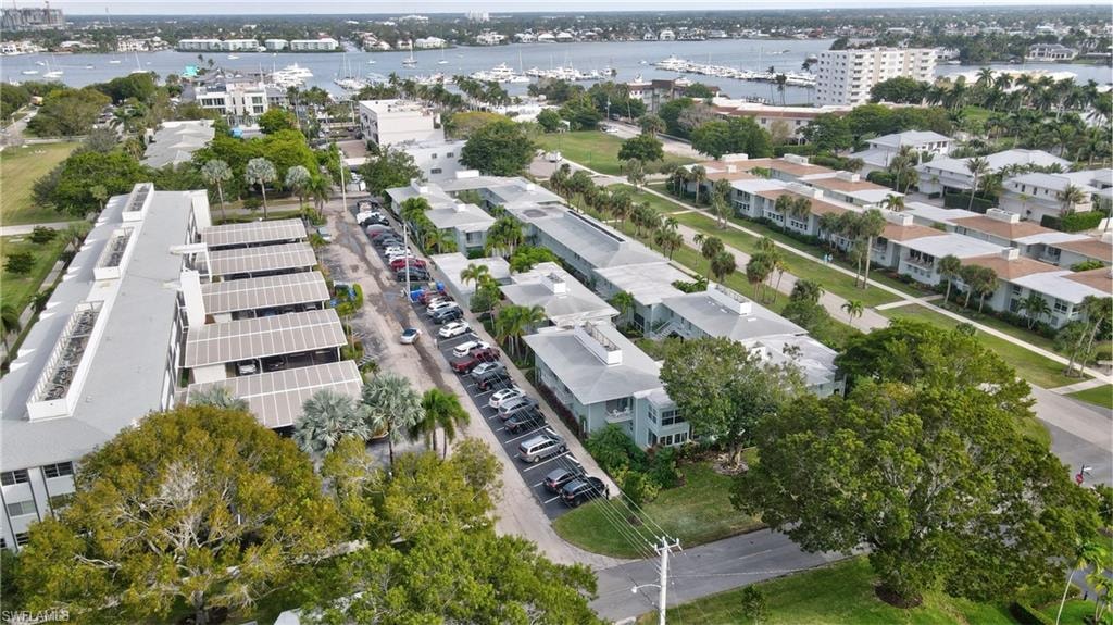 Aerial view of proximity to the bay, Crayton Cove and the city dock