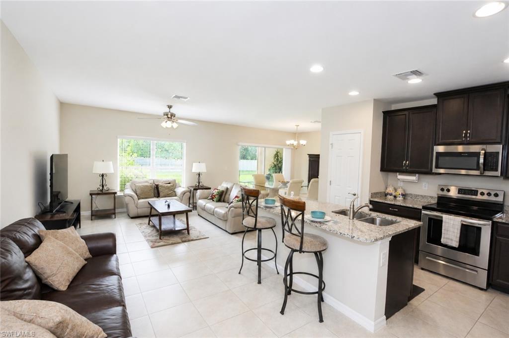 3763 Crofton CT