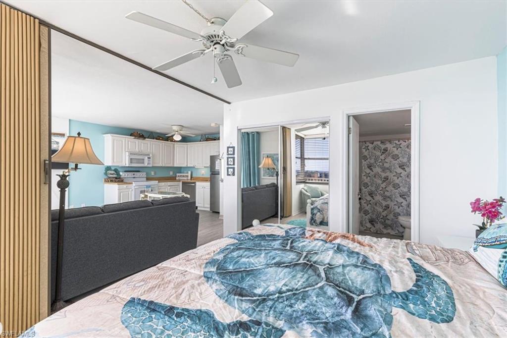7330 Estero BLVD 1107 photo 21