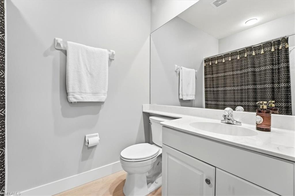 8259 Parkstone PL 202 photo 22