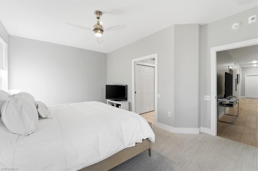 8259 Parkstone PL 202 photo 15
