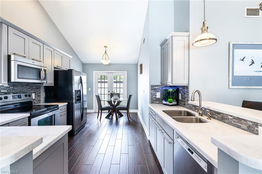 5501 Harbour Castle DR photo 15