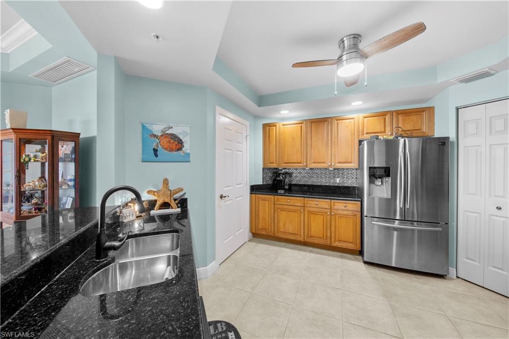 2745 1st ST 801 photo 12
