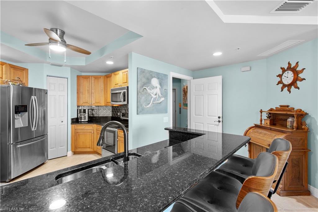 2745 1st ST 801 photo 9