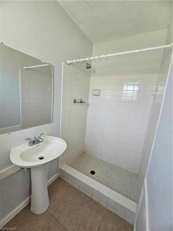 14621 McGregor BLVD 10 photo 7