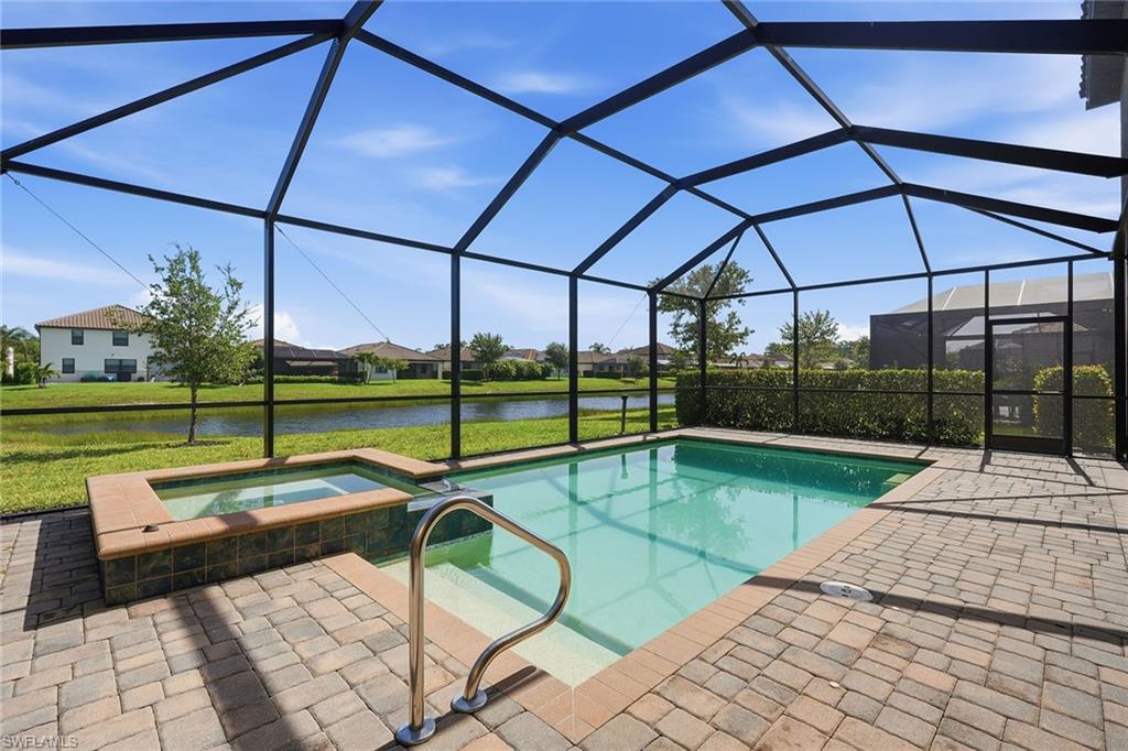 4381 Madagascar Palm WAY