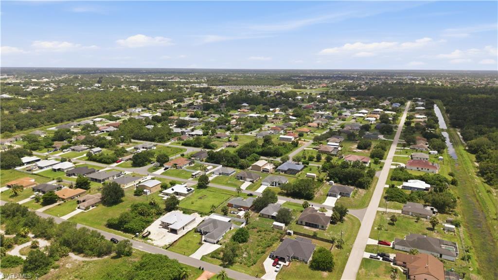 6421 Castlewood CIR photo 7