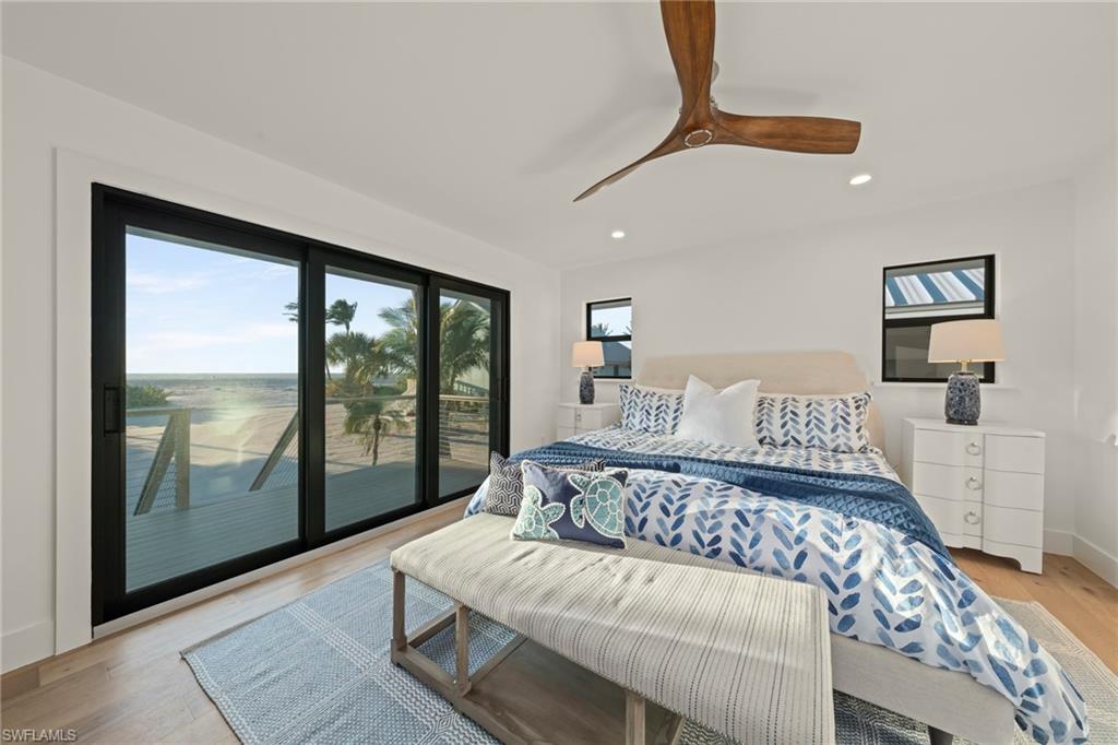 25 Beach Homes photo 22