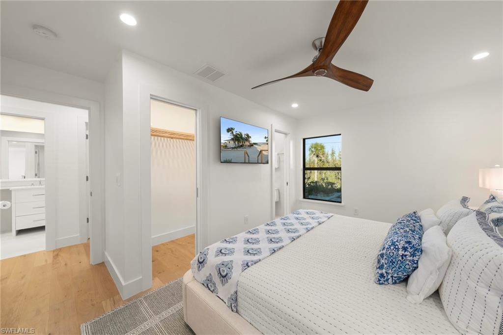 25 Beach Homes photo 28