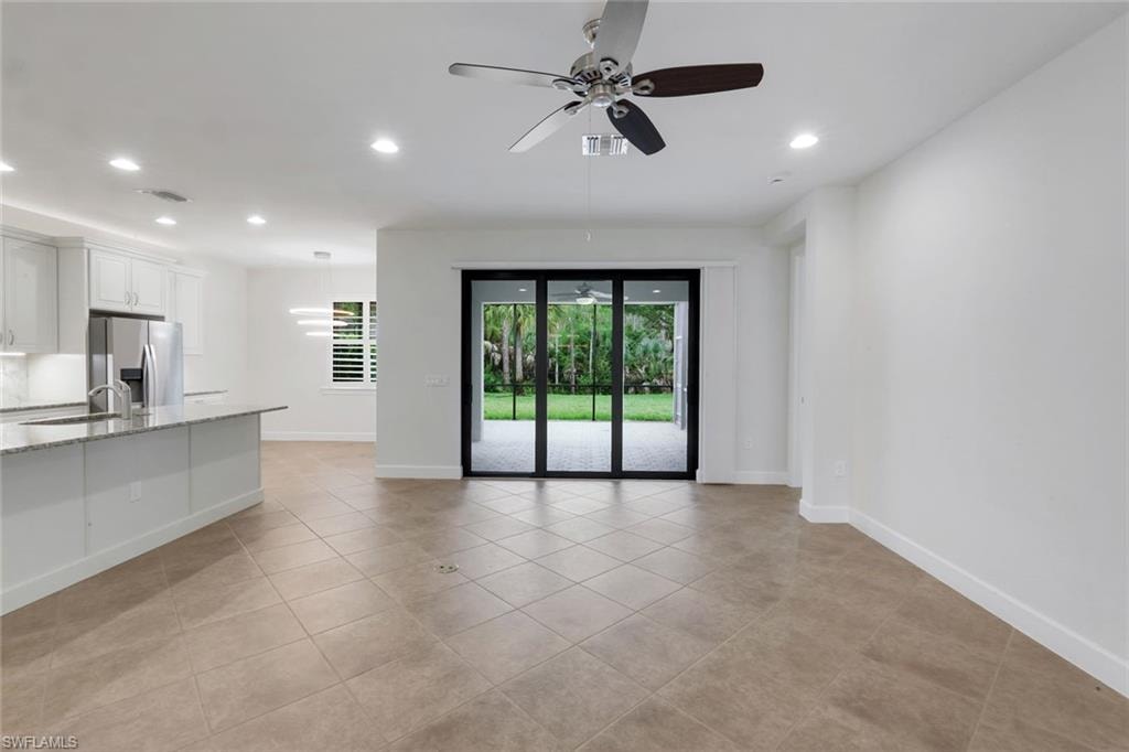 16367 Halberry LN photo 10