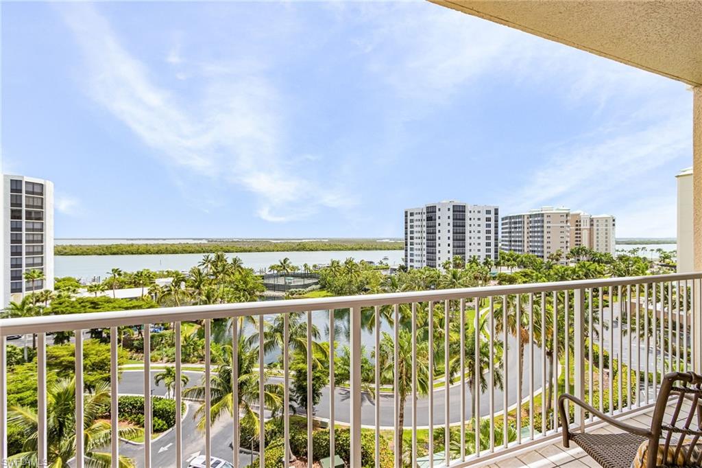 4192 Bay Beach LN 875 photo 24