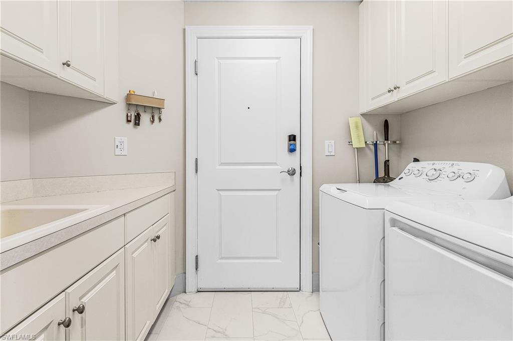 4192 Bay Beach LN 875 photo 21