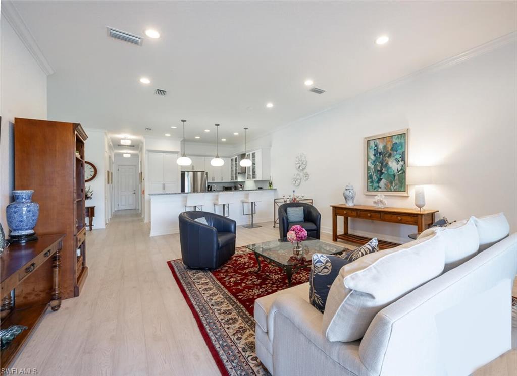 Open concept Kitchen /Great room
