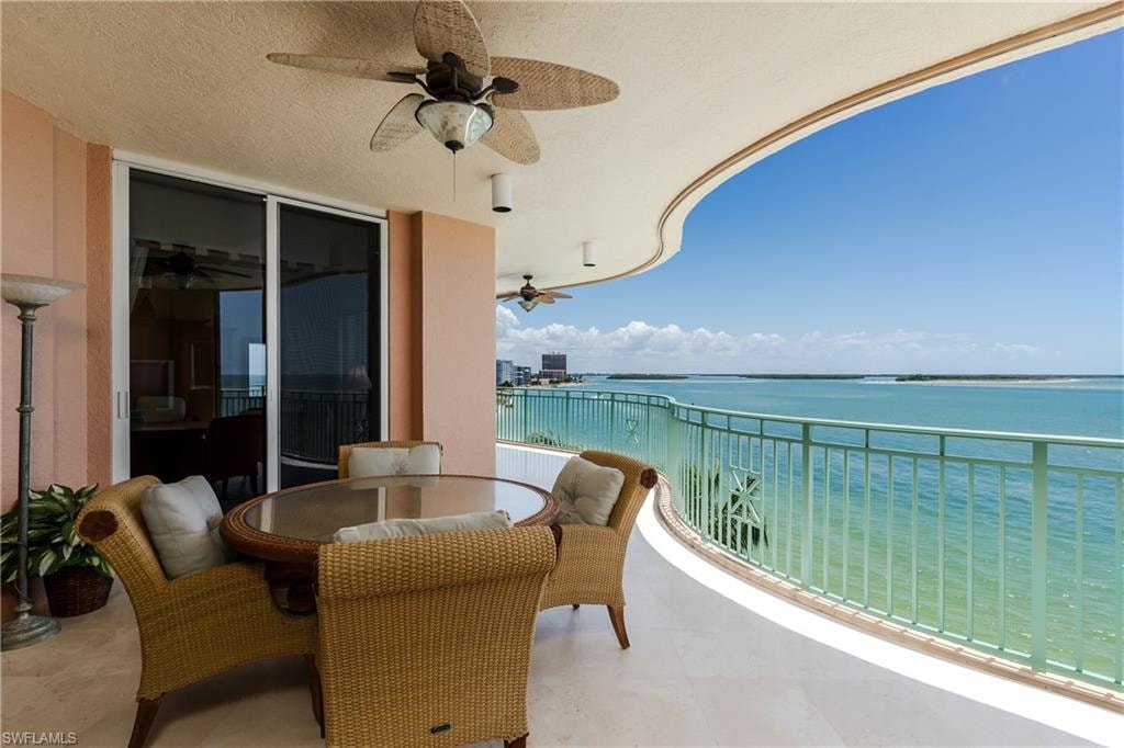 970 Cape Marco DR 504 photo 23