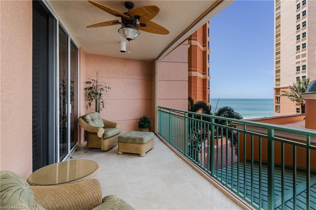 970 Cape Marco DR 504 photo 34