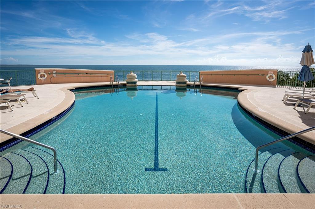 970 Cape Marco DR 504 photo 37