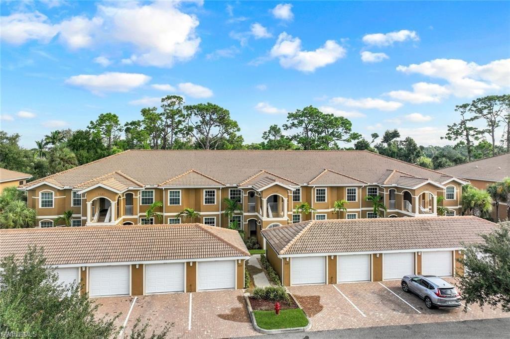 1137 Winding Pines CIR 205