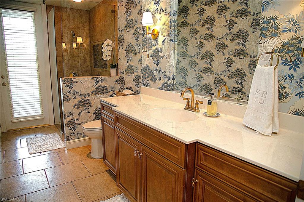 15200 Blackhawk DR photo 27