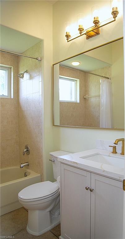 15200 Blackhawk DR photo 32