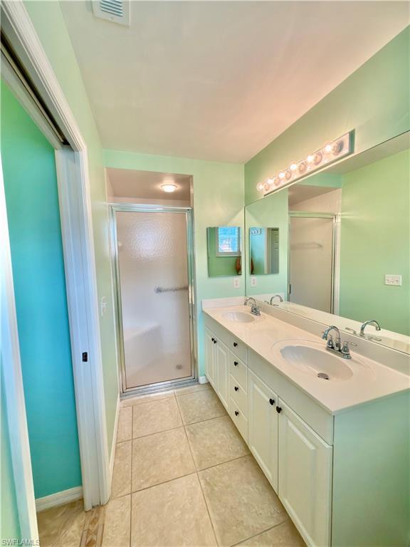517 Robin Hood CIR 101 photo 27