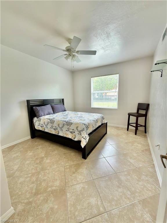 517 Robin Hood CIR 101 photo 12