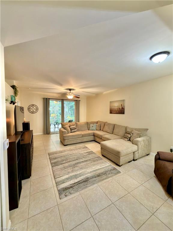 517 Robin Hood CIR 101 photo 18