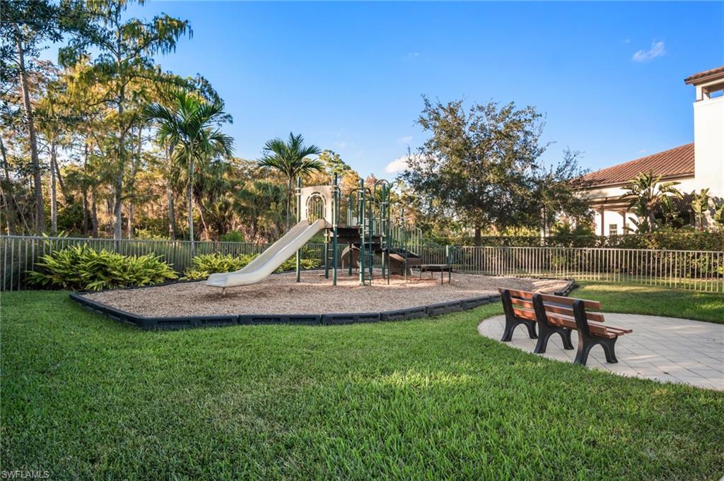 4433 Tamarind WAY photo 47