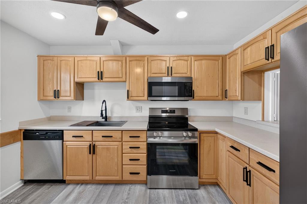 6913 Birdie WAY photo 9
