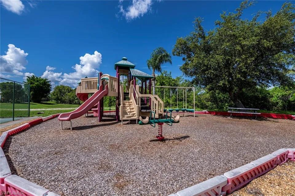 4001 Lea Marie Island DR photo 37