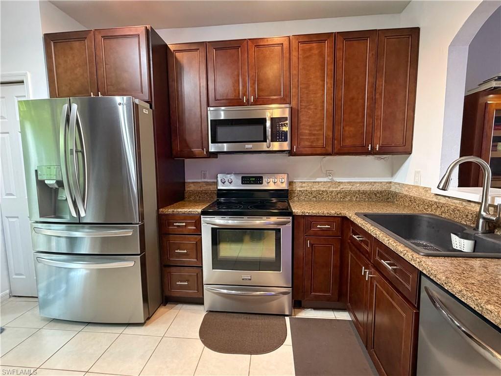 17517 Cherry Ridge LN photo 7