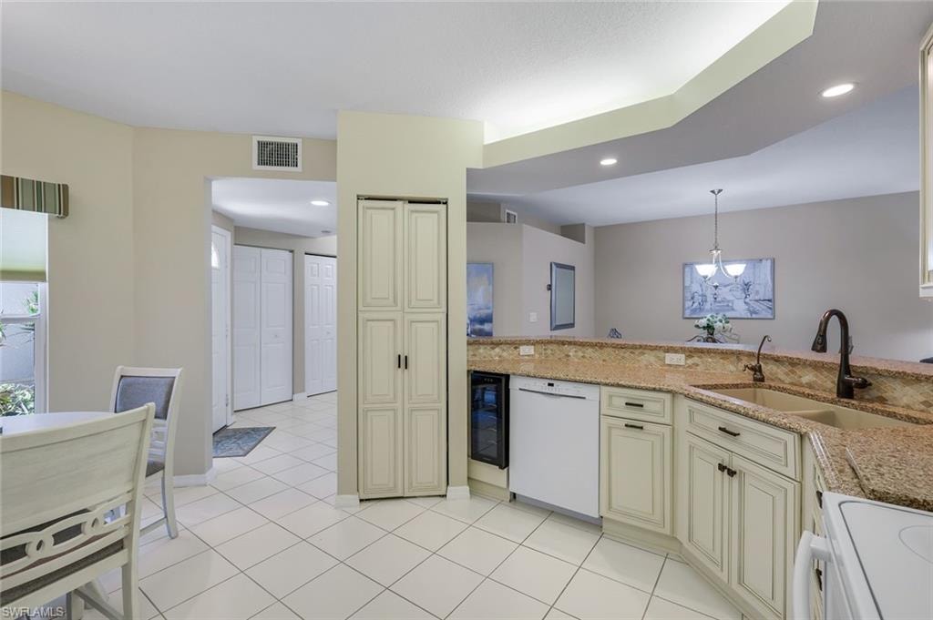 23730 Eddystone RD 5102 photo 9