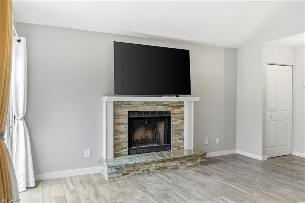 6238 Timberwood CIR 109 photo 8
