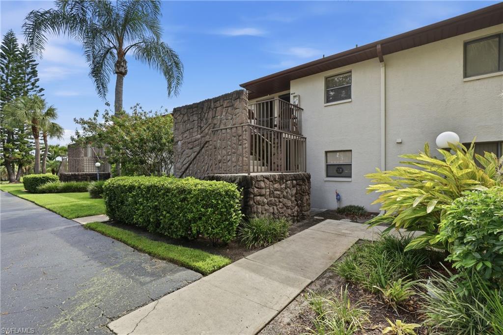 10 Beth Stacey BLVD 206 photo 17