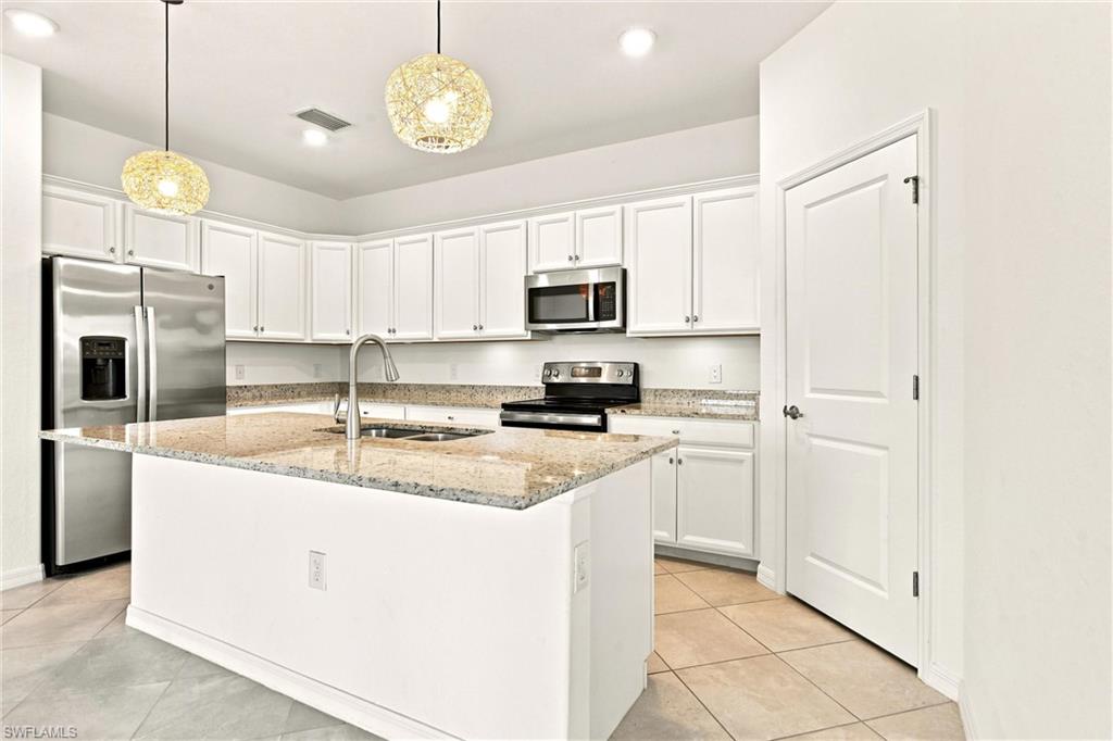 Open Kitchen