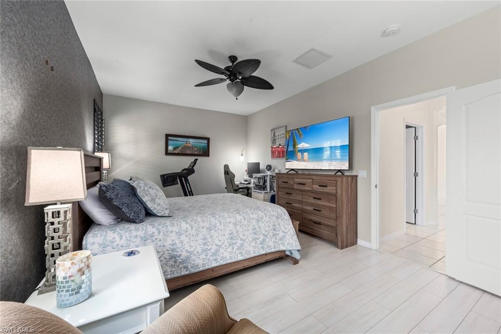 8951 Abbotsford TER photo 15
