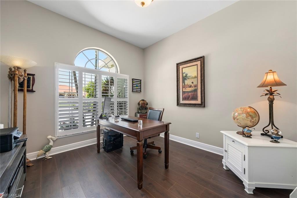 8951 Abbotsford TER